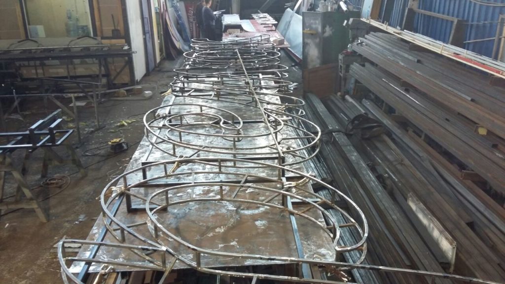 производство объемных букв