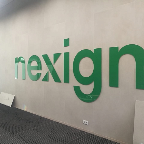 Интерьерная вывеска для Nexign