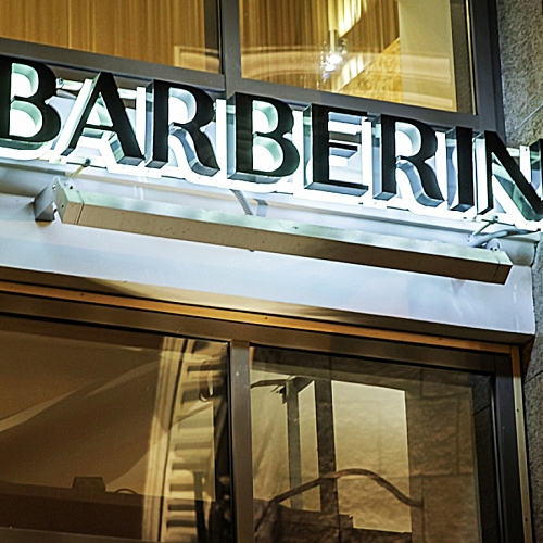 Вывеска с контражуром BARBERINI